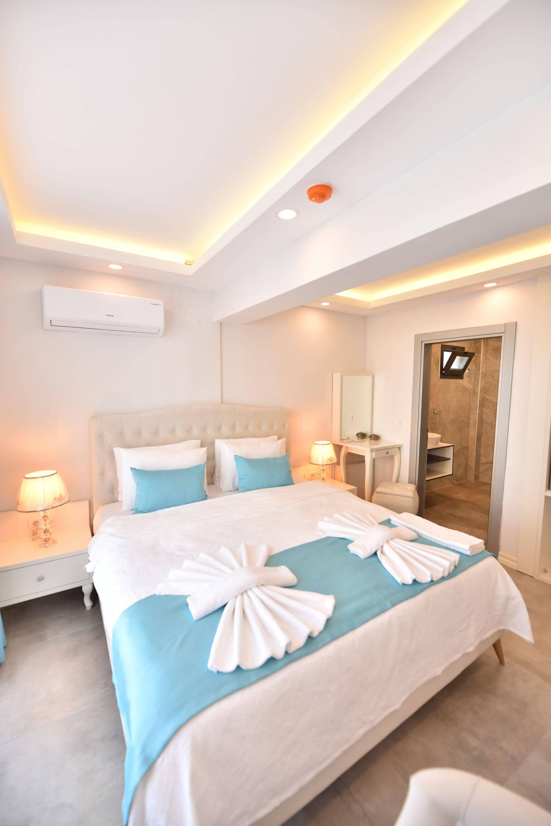 Monastery Suites Hotel-Fethiye Oludeniz Bagian luar foto
