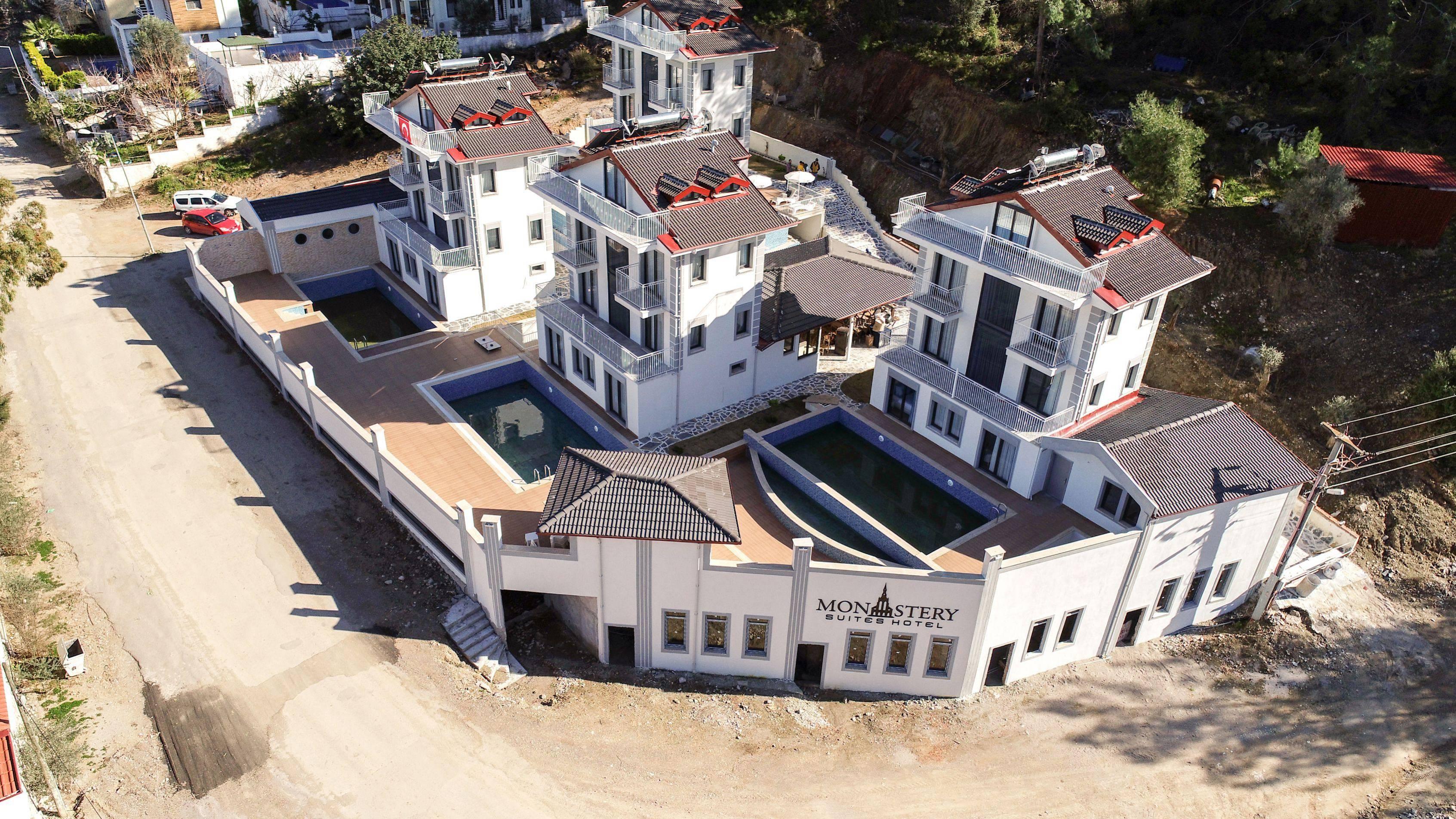 Monastery Suites Hotel-Fethiye Oludeniz Bagian luar foto