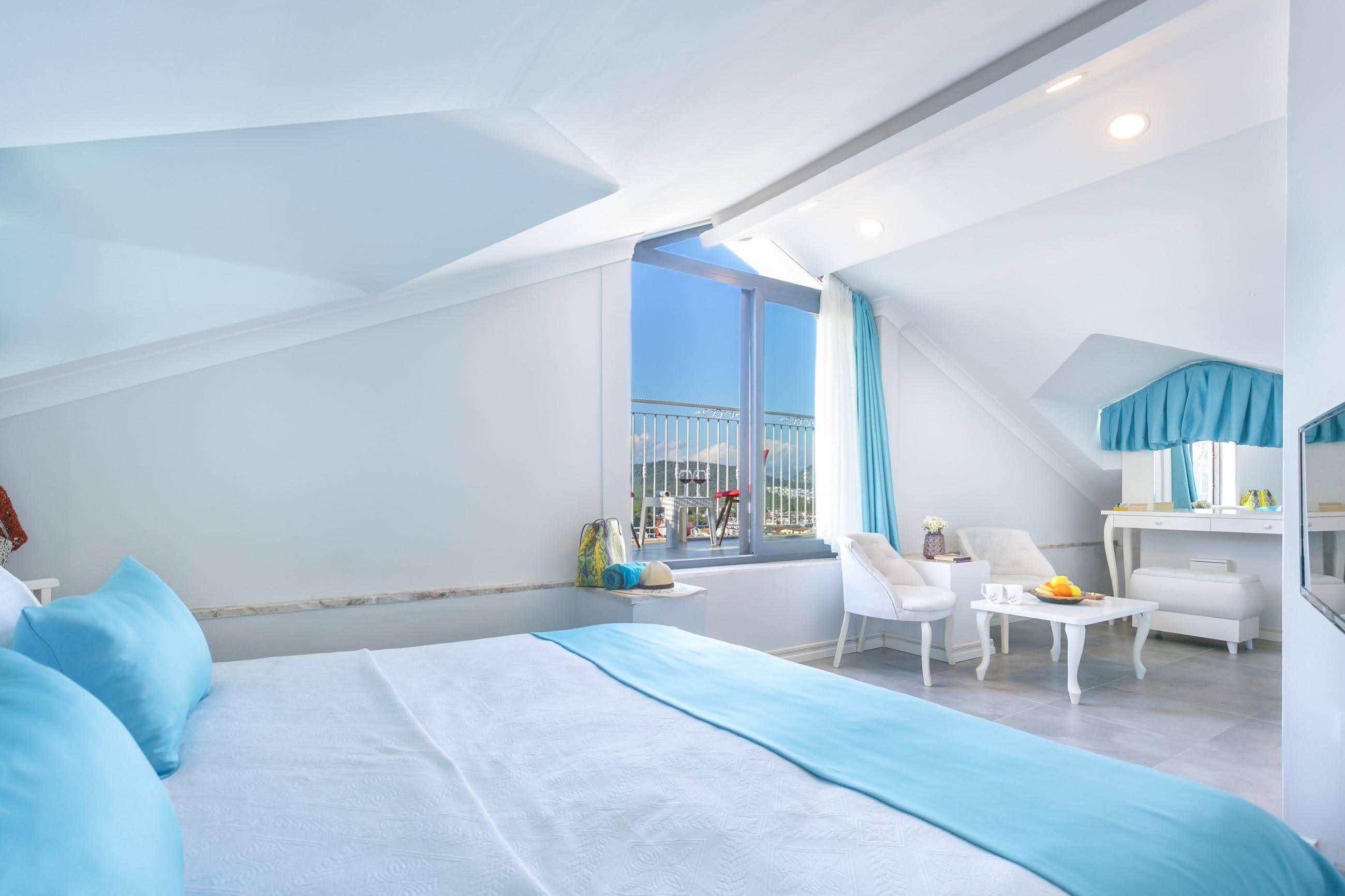 Monastery Suites Hotel-Fethiye Oludeniz Bagian luar foto