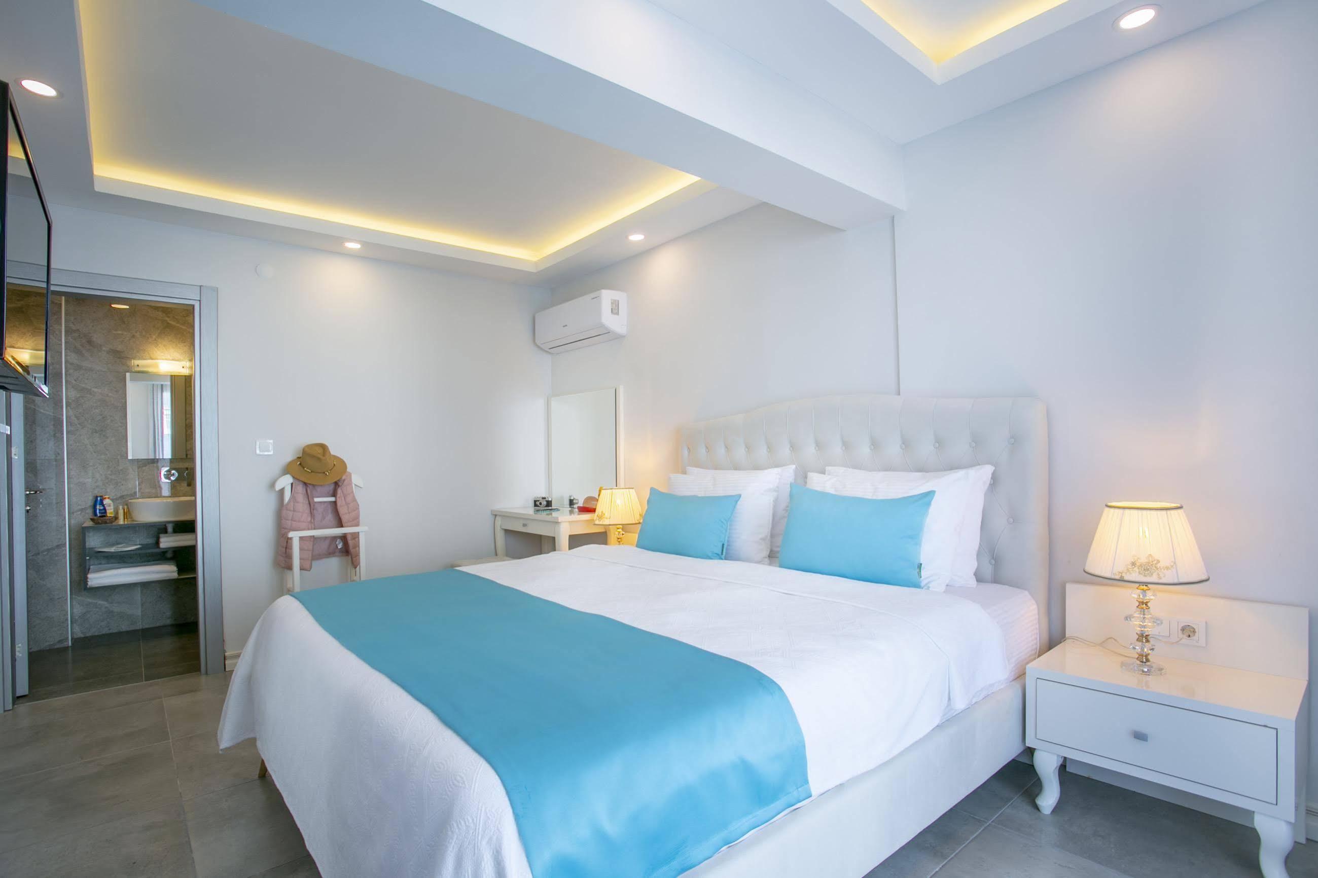 Monastery Suites Hotel-Fethiye Oludeniz Bagian luar foto
